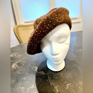 Women’s Beret Brown